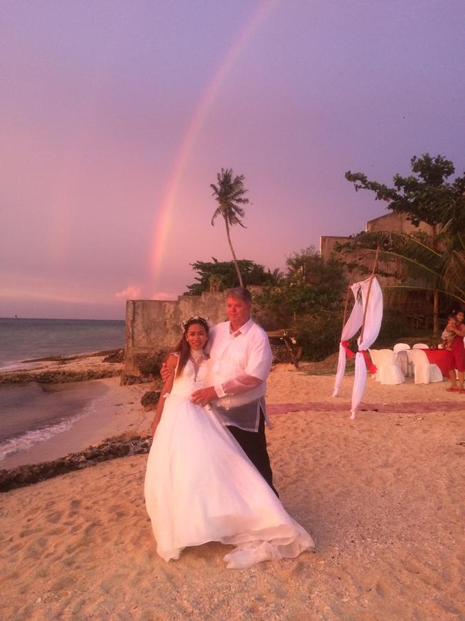 Hotel We Call It Rainbow Paradise Daanbantayan Exterior foto